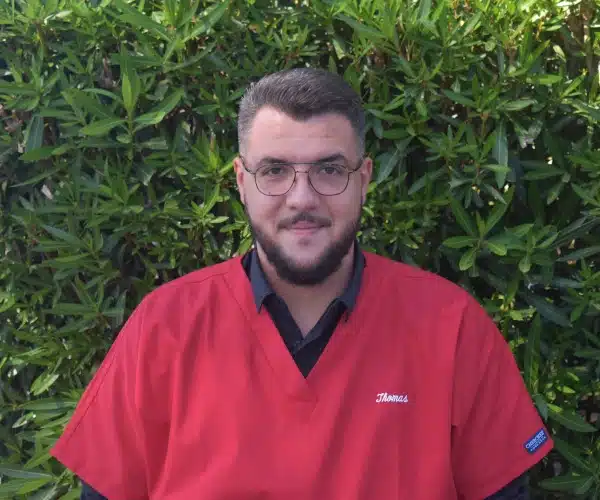 Thomas Ferrer - Clinique vétérinaire Saint Louis - Brignoles Thomas Ferrer - Clinique vétérinaire Saint Louis - Brignoles